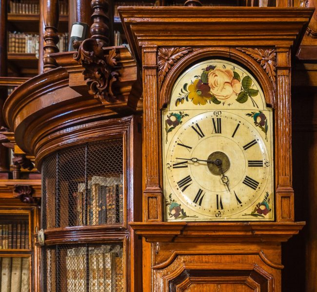 a large grandfather clock - Special Object removals in Manchester - Fragile Object Removals Company Manchester